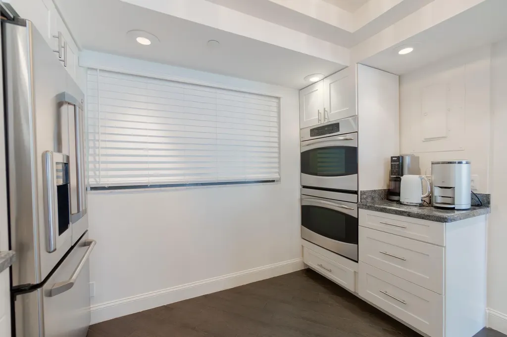 2565 S Ocean Boulevard Highland Beach FL 33487