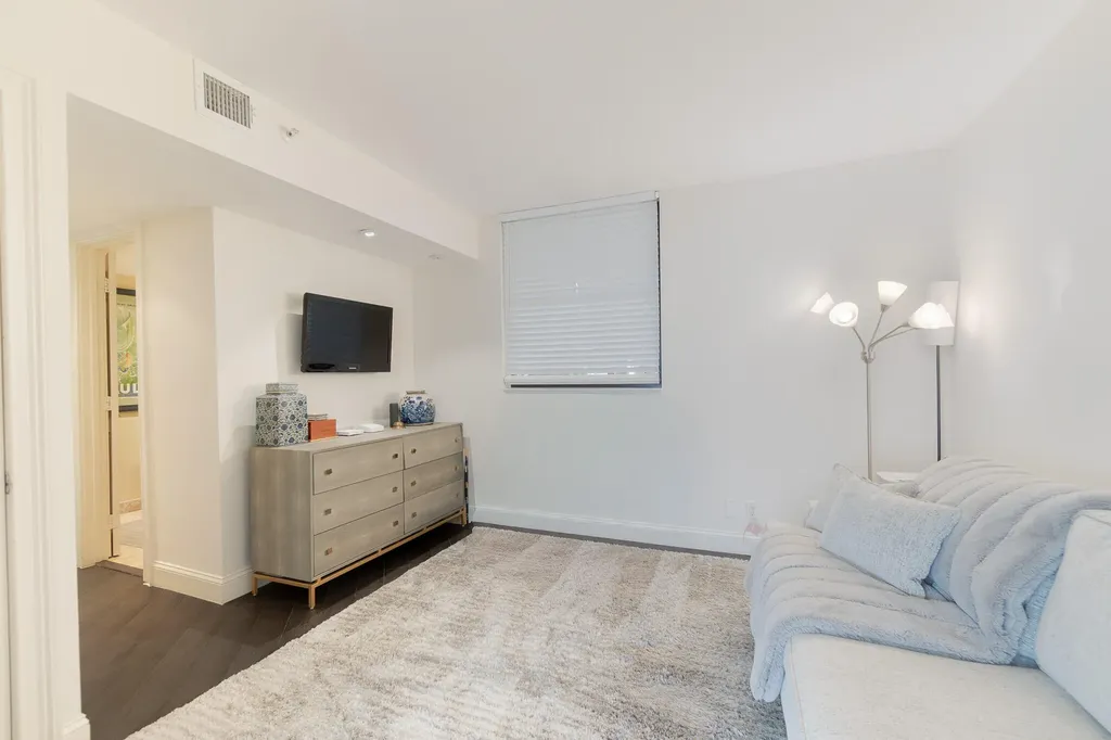 2565 S Ocean Boulevard Highland Beach FL 33487