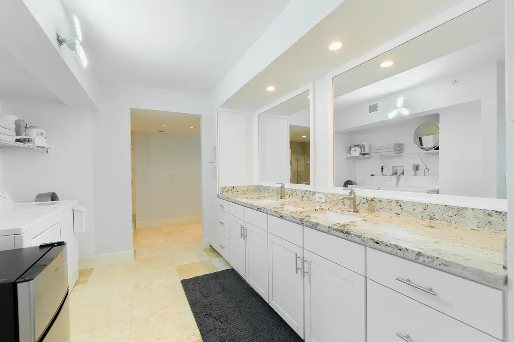 2565 S Ocean Boulevard Highland Beach FL 33487