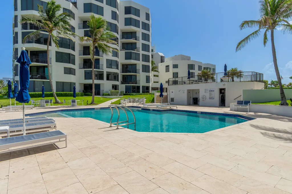 2565 S Ocean Boulevard Highland Beach FL 33487