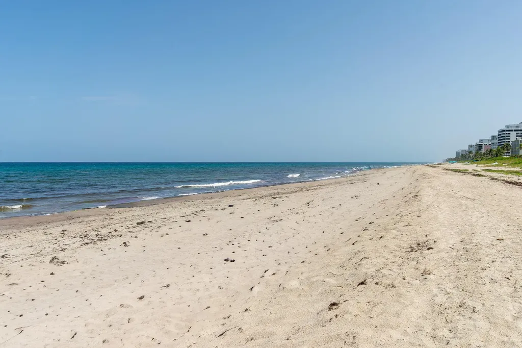 2565 S Ocean Boulevard Highland Beach FL 33487
