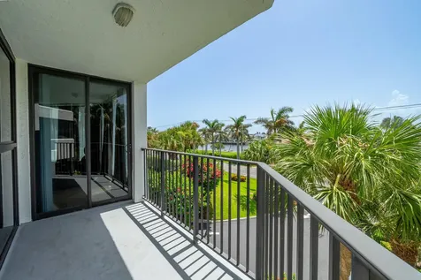 2565 S Ocean Boulevard Highland Beach FL 33487
