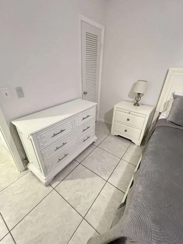 120 Coventry E West Palm Beach FL 33417