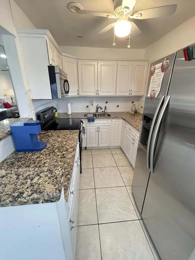 120 Coventry E West Palm Beach FL 33417