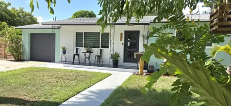 415 Park Avenue Lake Park FL 33403