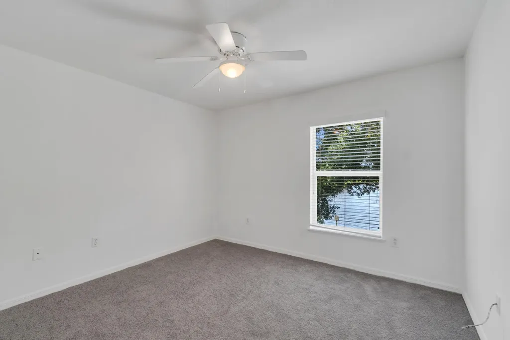 2538 12th Square SW Vero Beach FL 32968