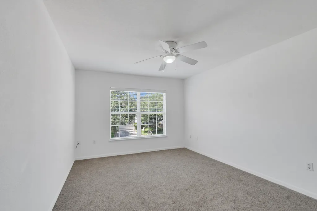 2538 12th Square SW Vero Beach FL 32968
