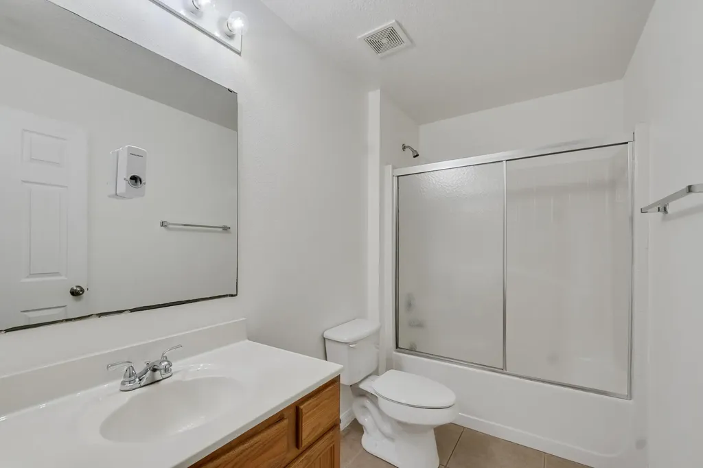 2538 12th Square SW Vero Beach FL 32968
