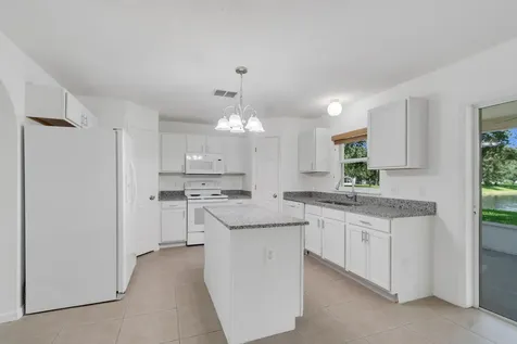 2538 12th Square SW Vero Beach FL 32968