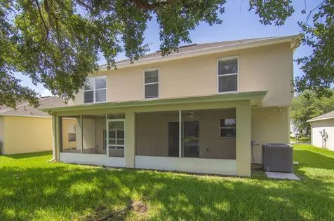 2538 12th Square SW Vero Beach FL 32968