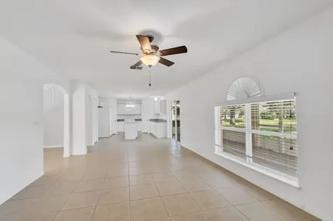 2538 12th Square SW Vero Beach FL 32968