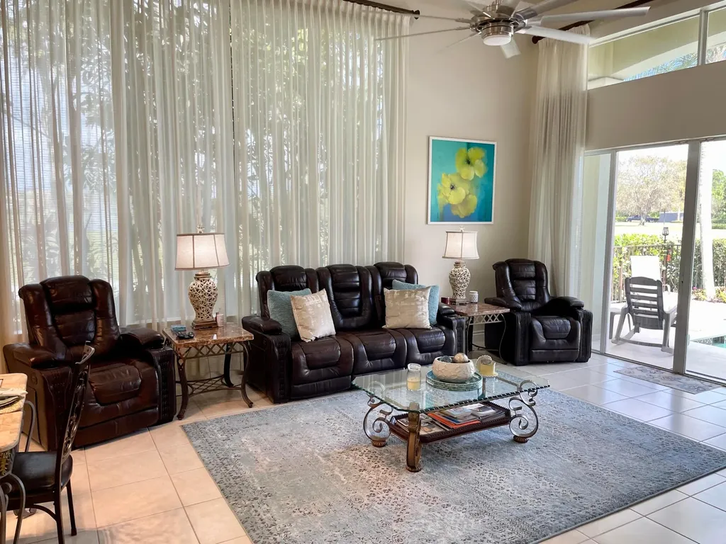 102 SE Rio Palermo Port St Lucie FL 34984