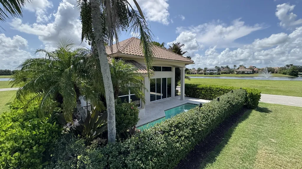 102 SE Rio Palermo Port St Lucie FL 34984