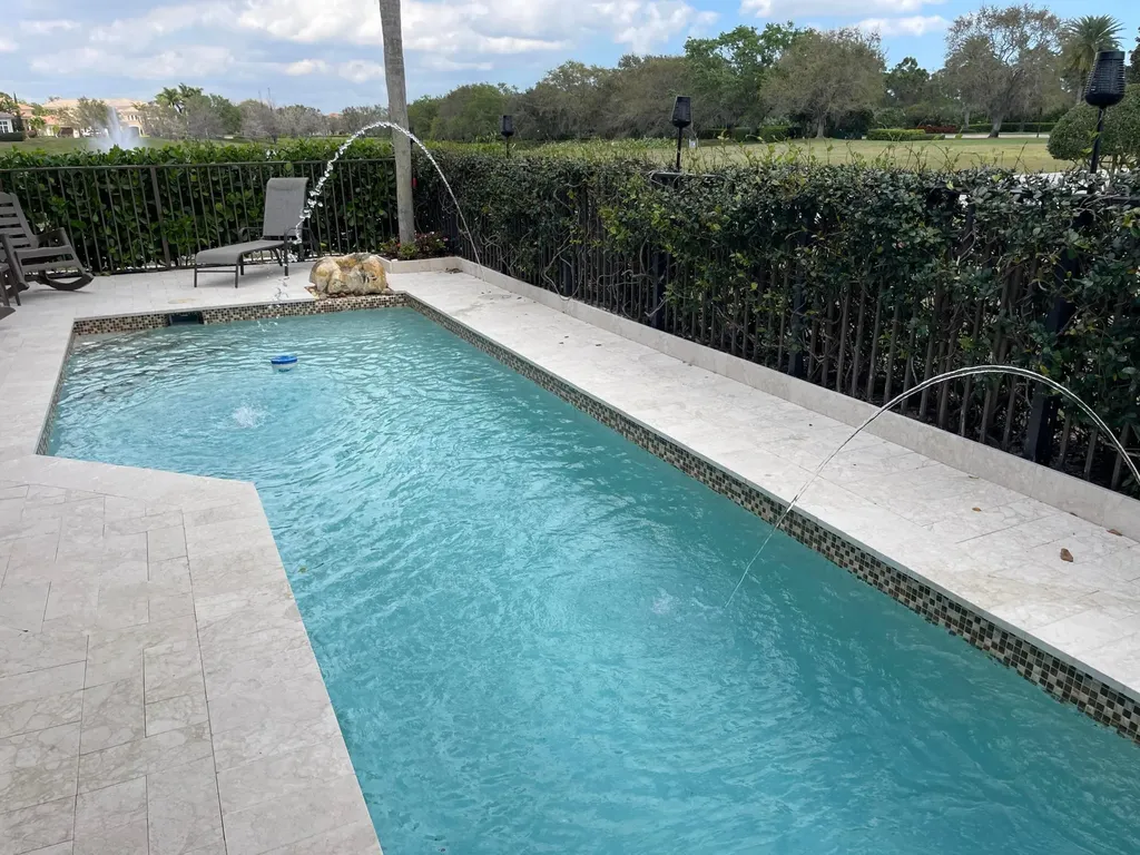 102 SE Rio Palermo Port St Lucie FL 34984