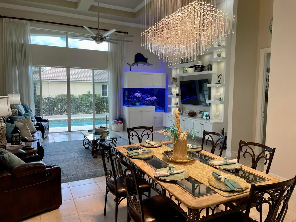 102 SE Rio Palermo Port St Lucie FL 34984