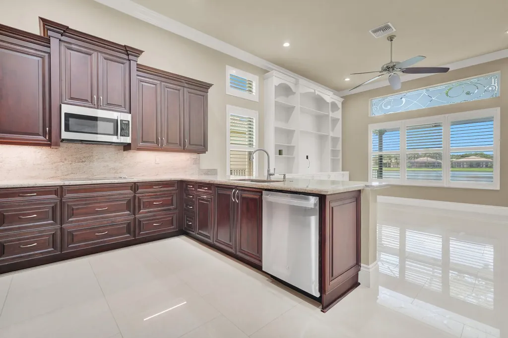 10469 Whitewind Circle Boynton Beach FL 33473