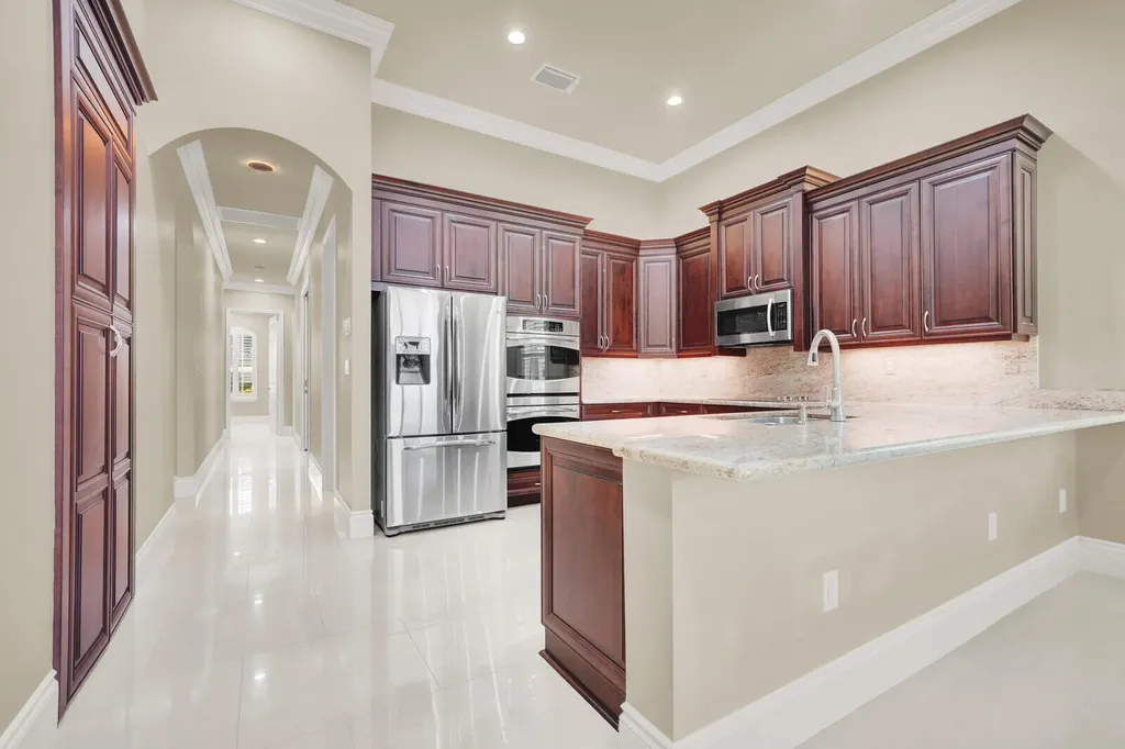 10469 Whitewind Circle Boynton Beach FL 33473
