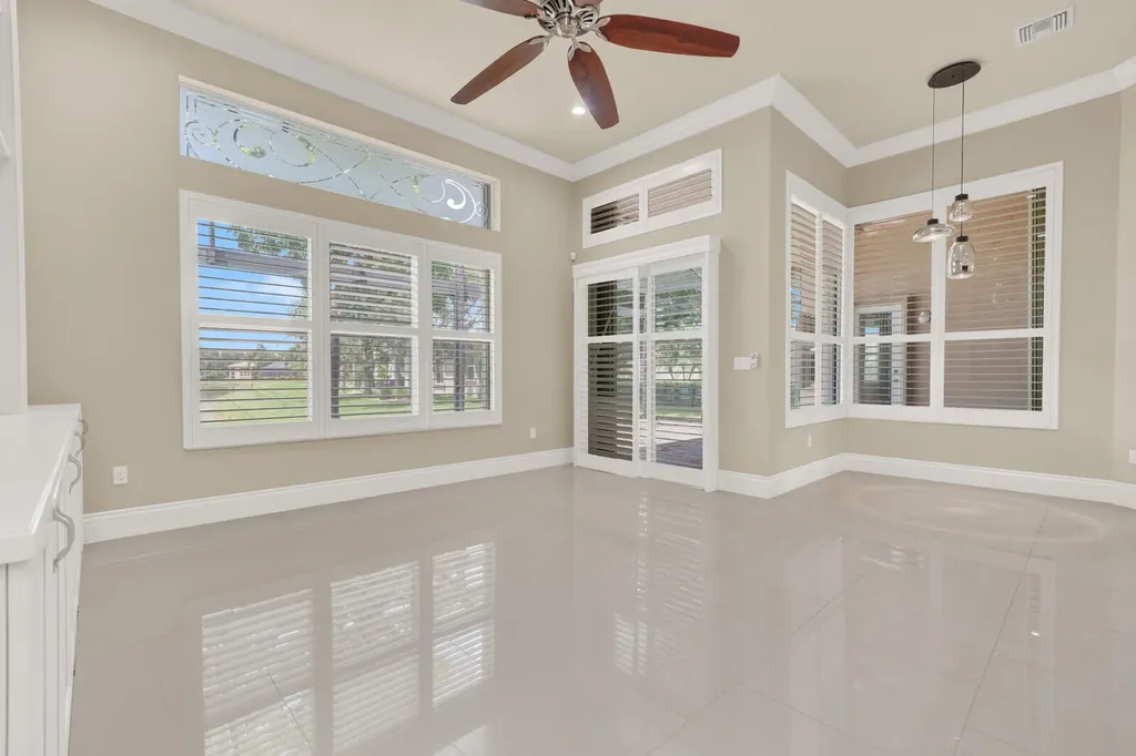 10469 Whitewind Circle Boynton Beach FL 33473