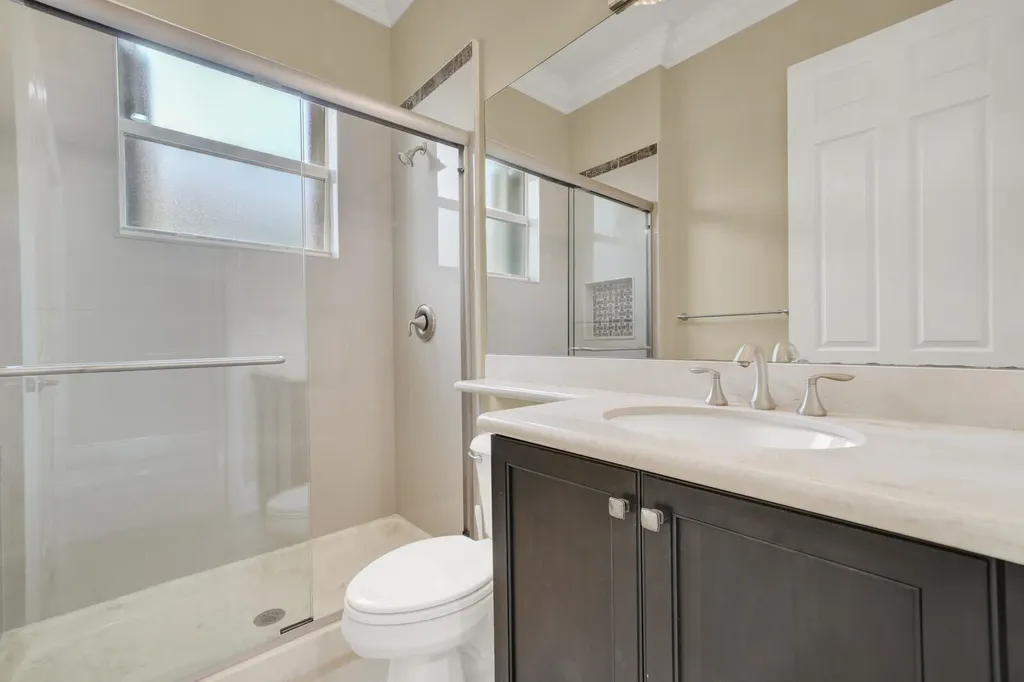 10469 Whitewind Circle Boynton Beach FL 33473