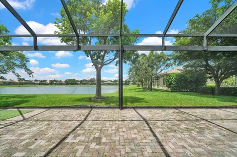 10469 Whitewind Circle Boynton Beach FL 33473