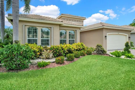 10469 Whitewind Circle Boynton Beach FL 33473