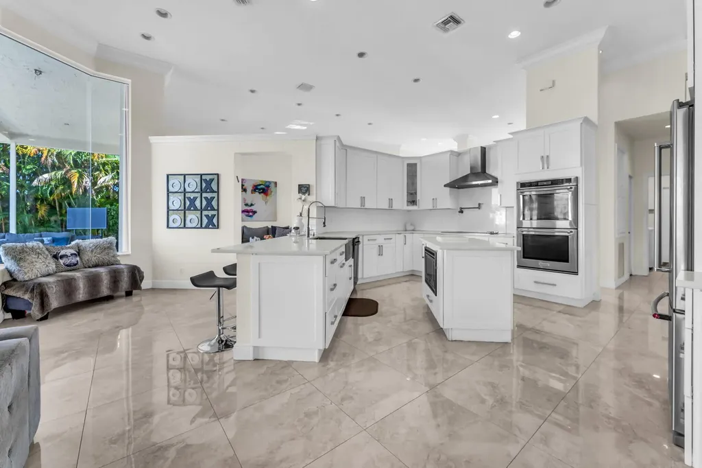 21409 Crestfalls Court Boca Raton FL 33428