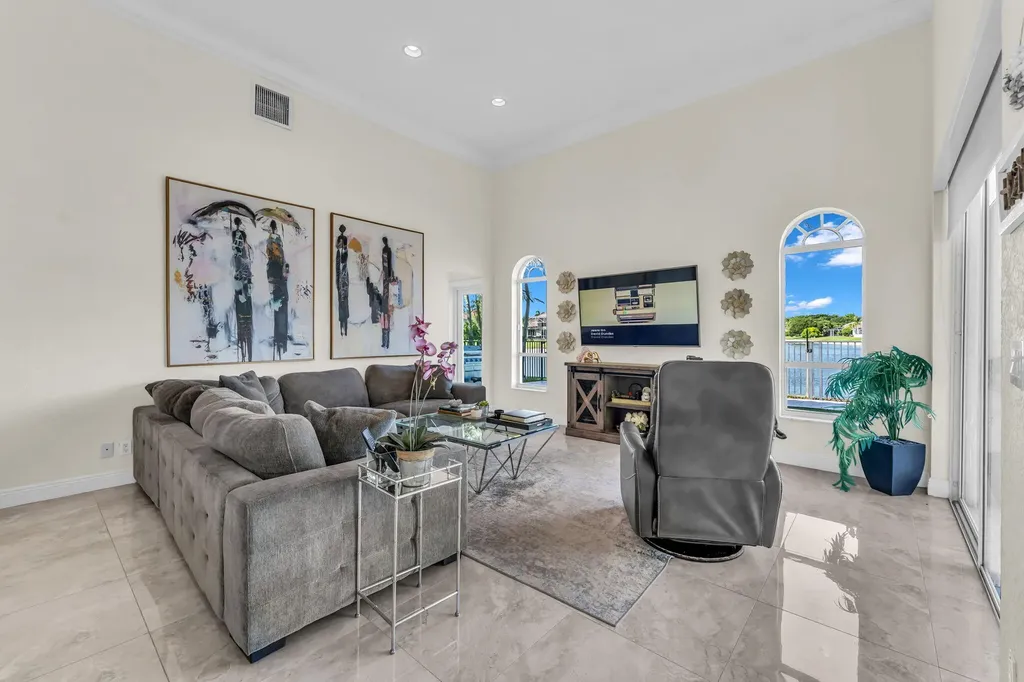21409 Crestfalls Court Boca Raton FL 33428