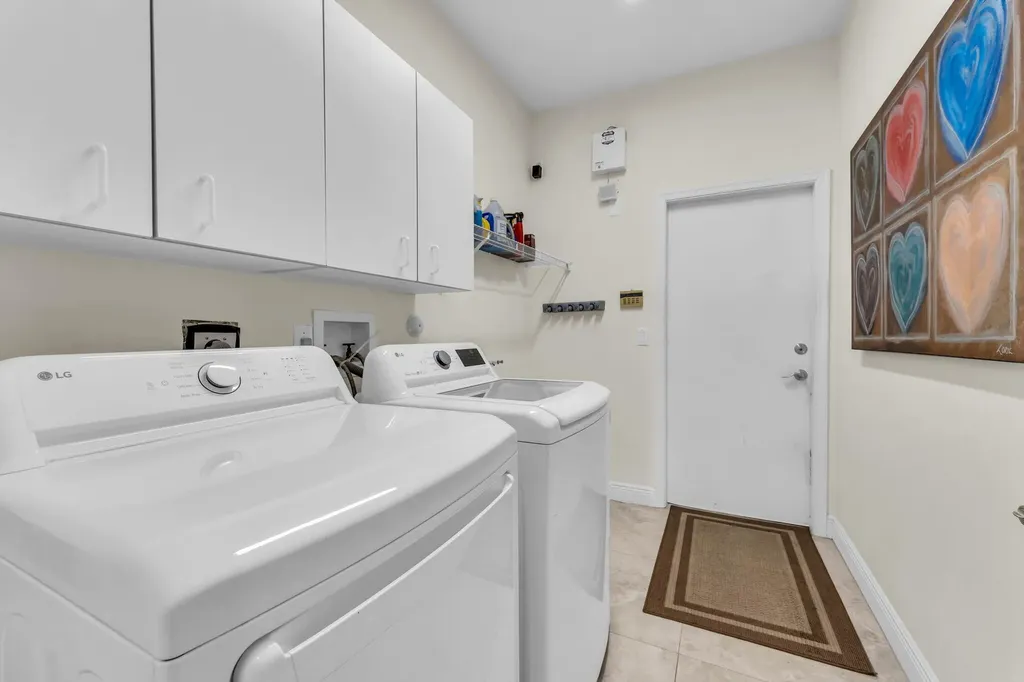 21409 Crestfalls Court Boca Raton FL 33428