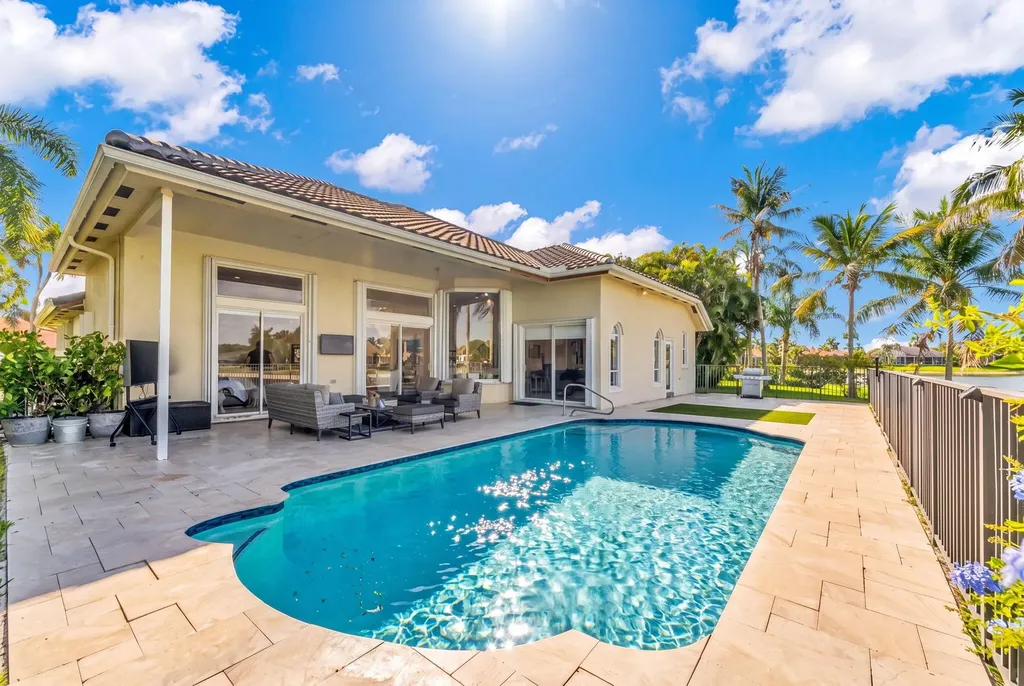 21409 Crestfalls Court Boca Raton FL 33428