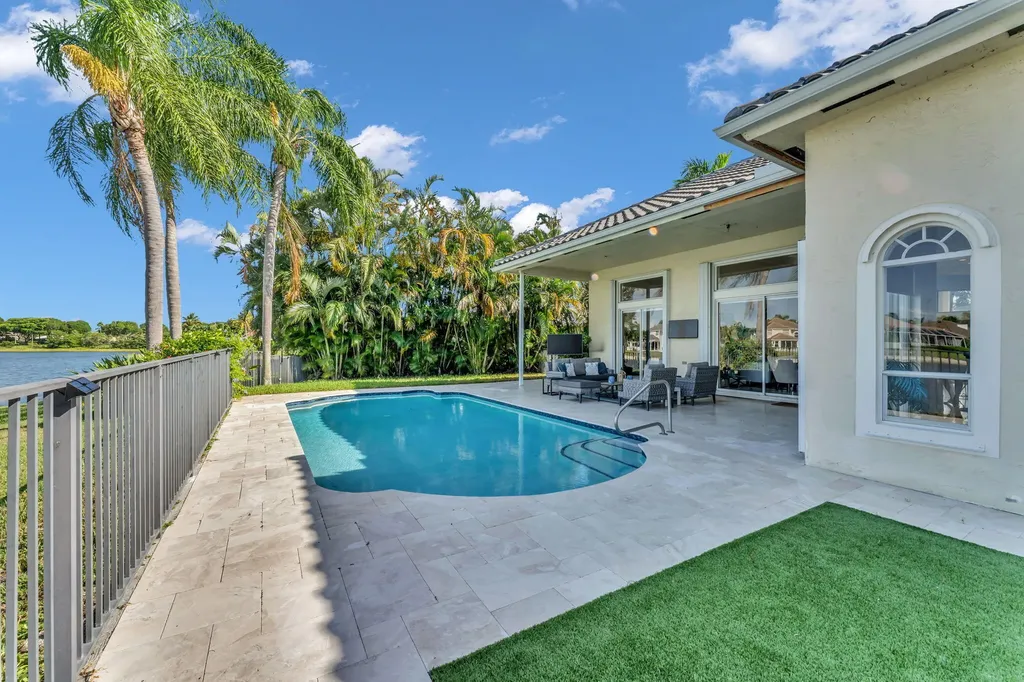 21409 Crestfalls Court Boca Raton FL 33428