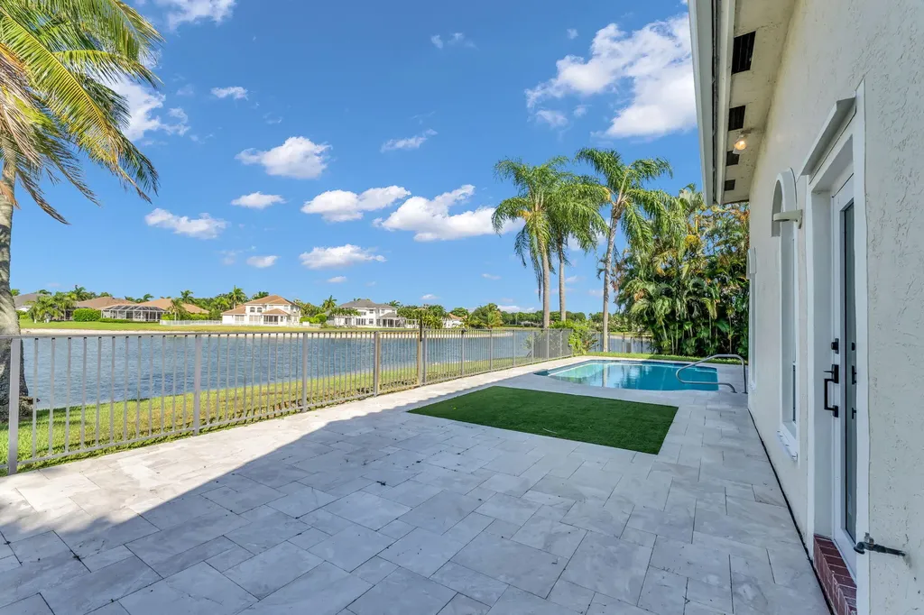 21409 Crestfalls Court Boca Raton FL 33428