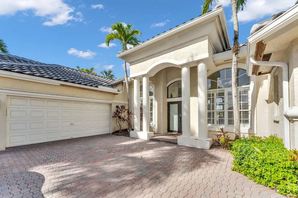 21409 Crestfalls Court Boca Raton FL 33428