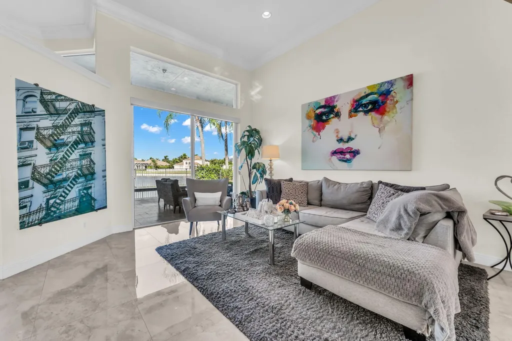 21409 Crestfalls Court Boca Raton FL 33428