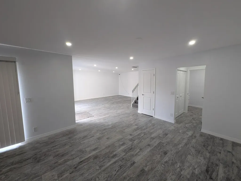 1733 N Congress Avenue West Palm Beach FL 33401