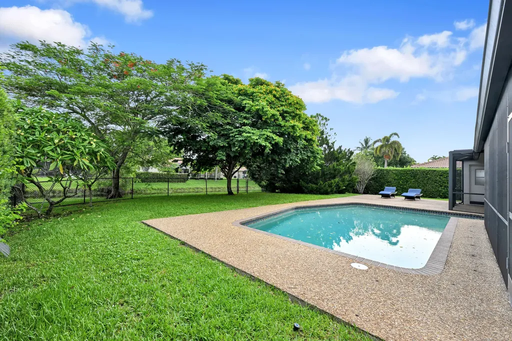 8571 NW 53rd Court Coral Springs FL 33067