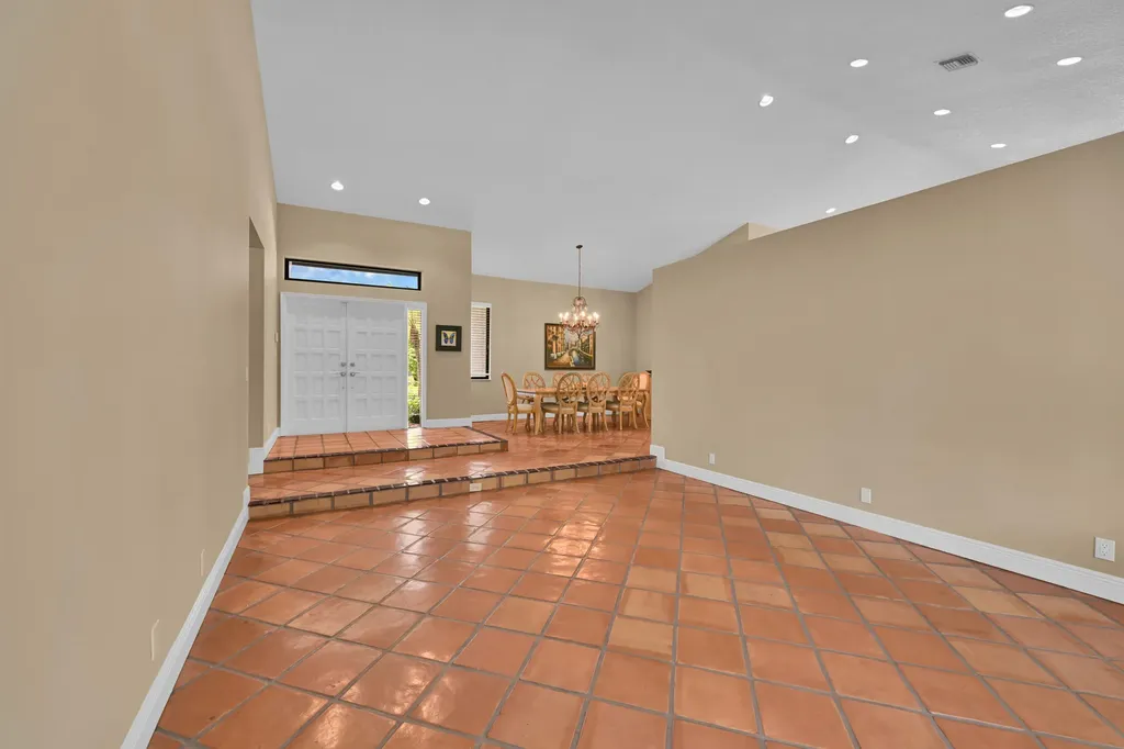 8571 NW 53rd Court Coral Springs FL 33067