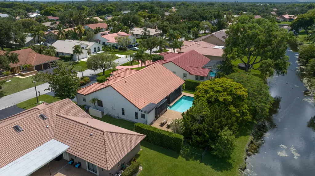 8571 NW 53rd Court Coral Springs FL 33067