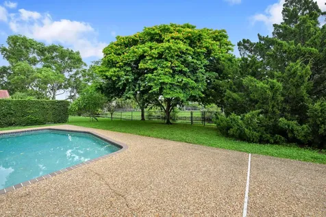 8571 NW 53rd Court Coral Springs FL 33067