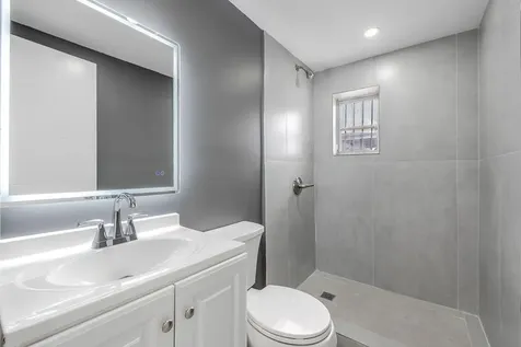 321 NW 21st Avenue Miami FL 33125