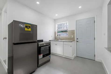 321 NW 21st Avenue Miami FL 33125