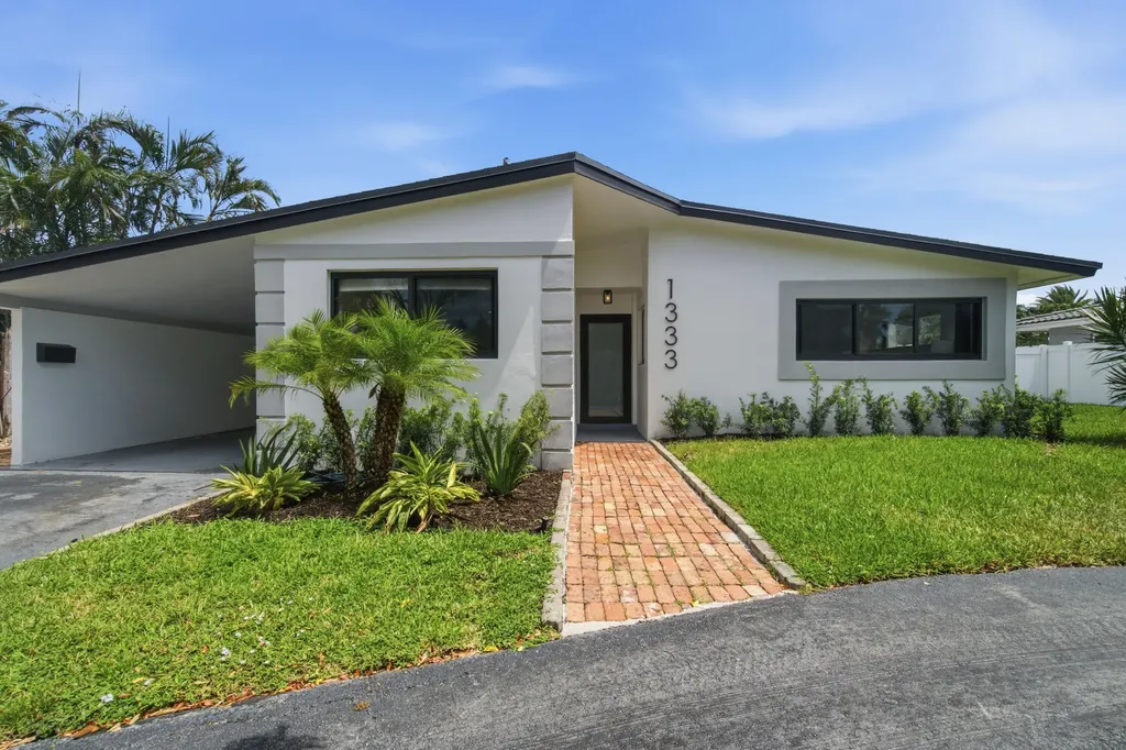 1333 SE 8th Street Deerfield Beach FL 33441