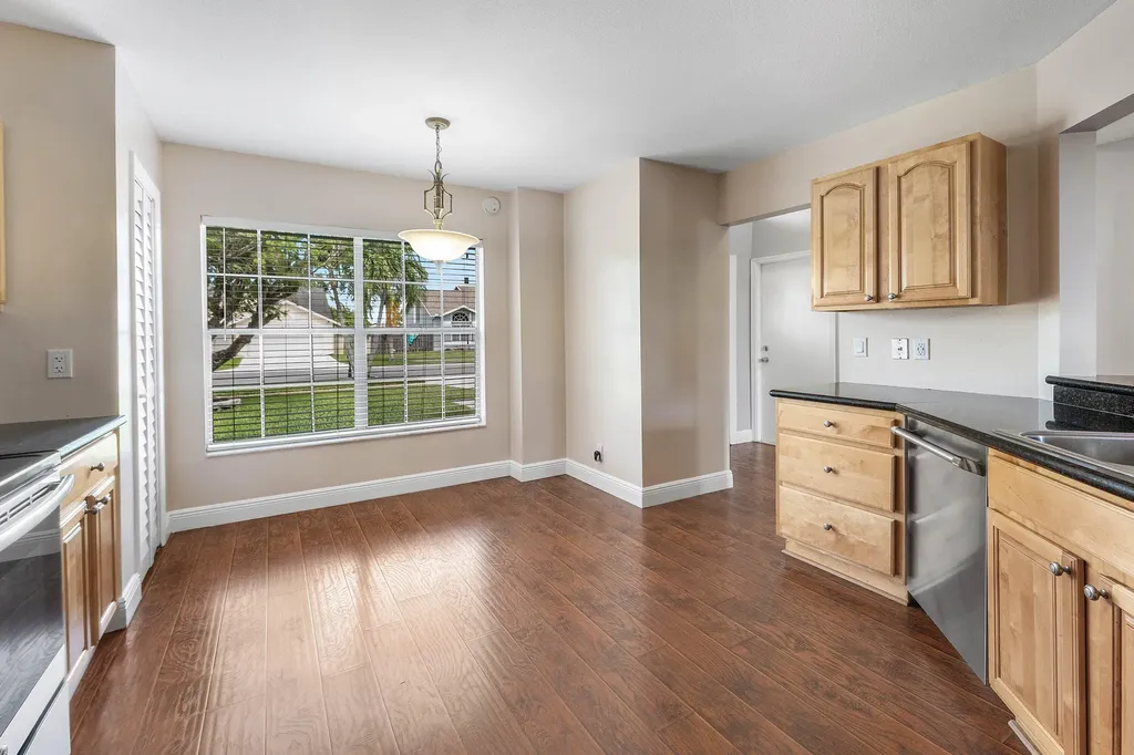 139 Royal Pine Circle S Royal Palm Beach FL 33411