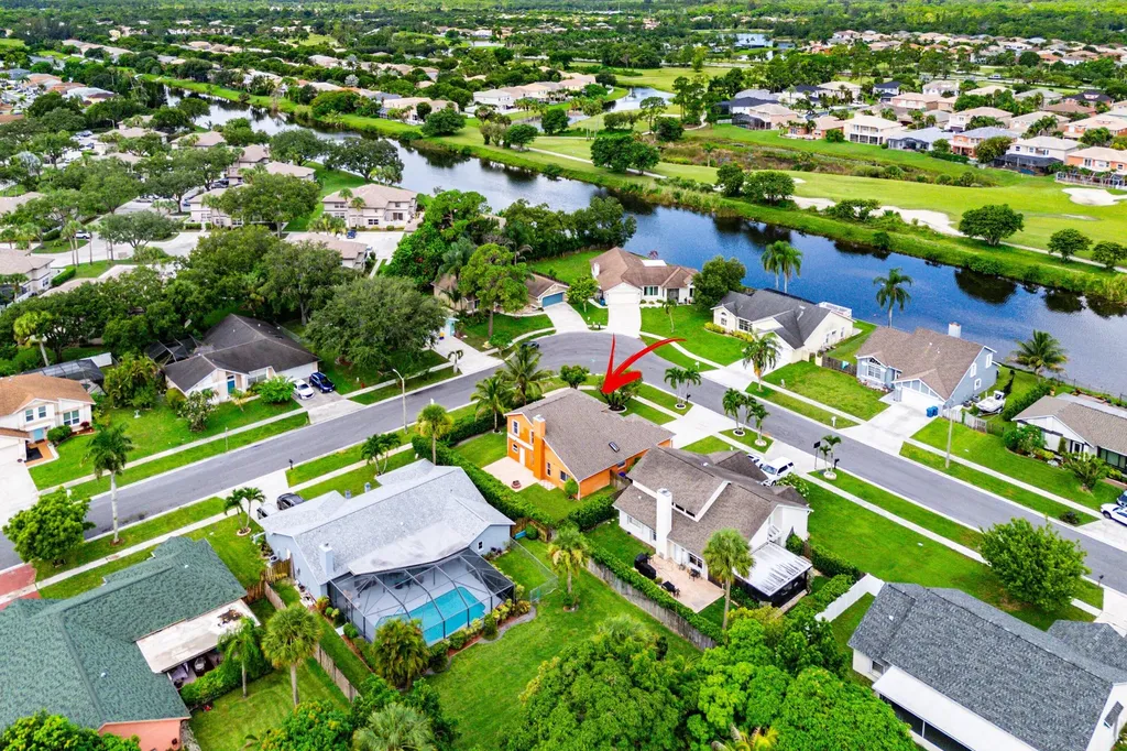 139 Royal Pine Circle S Royal Palm Beach FL 33411