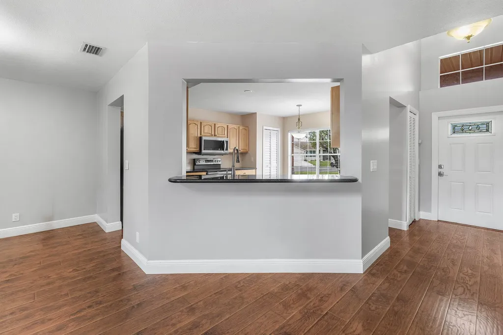 139 Royal Pine Circle S Royal Palm Beach FL 33411