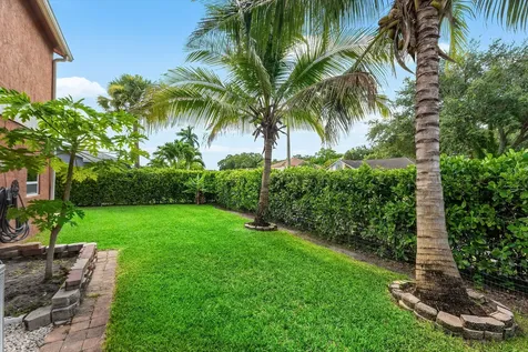 139 Royal Pine Circle S Royal Palm Beach FL 33411