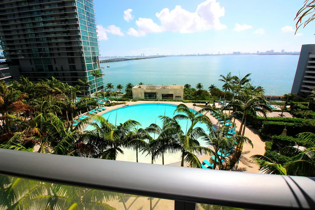 480 NE 31st Street Miami FL 33137