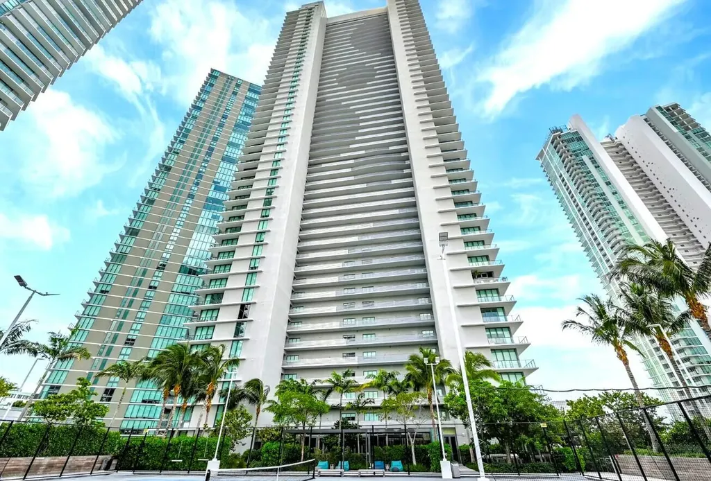 480 NE 31st Street Miami FL 33137
