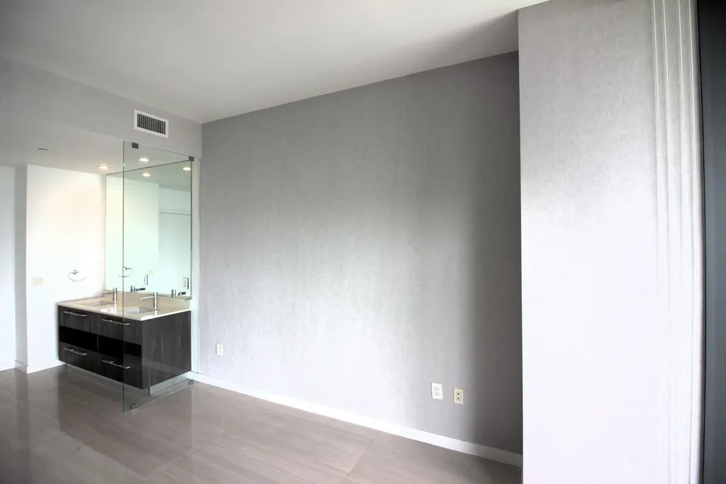 480 NE 31st Street Miami FL 33137