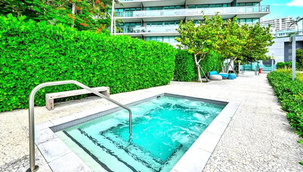 480 NE 31st Street Miami FL 33137