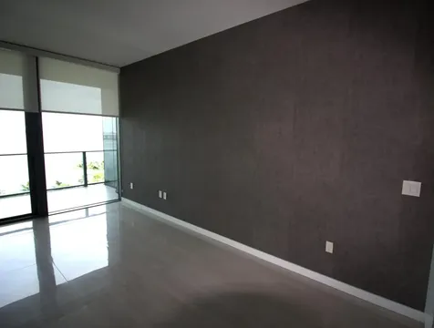 480 NE 31st Street Miami FL 33137